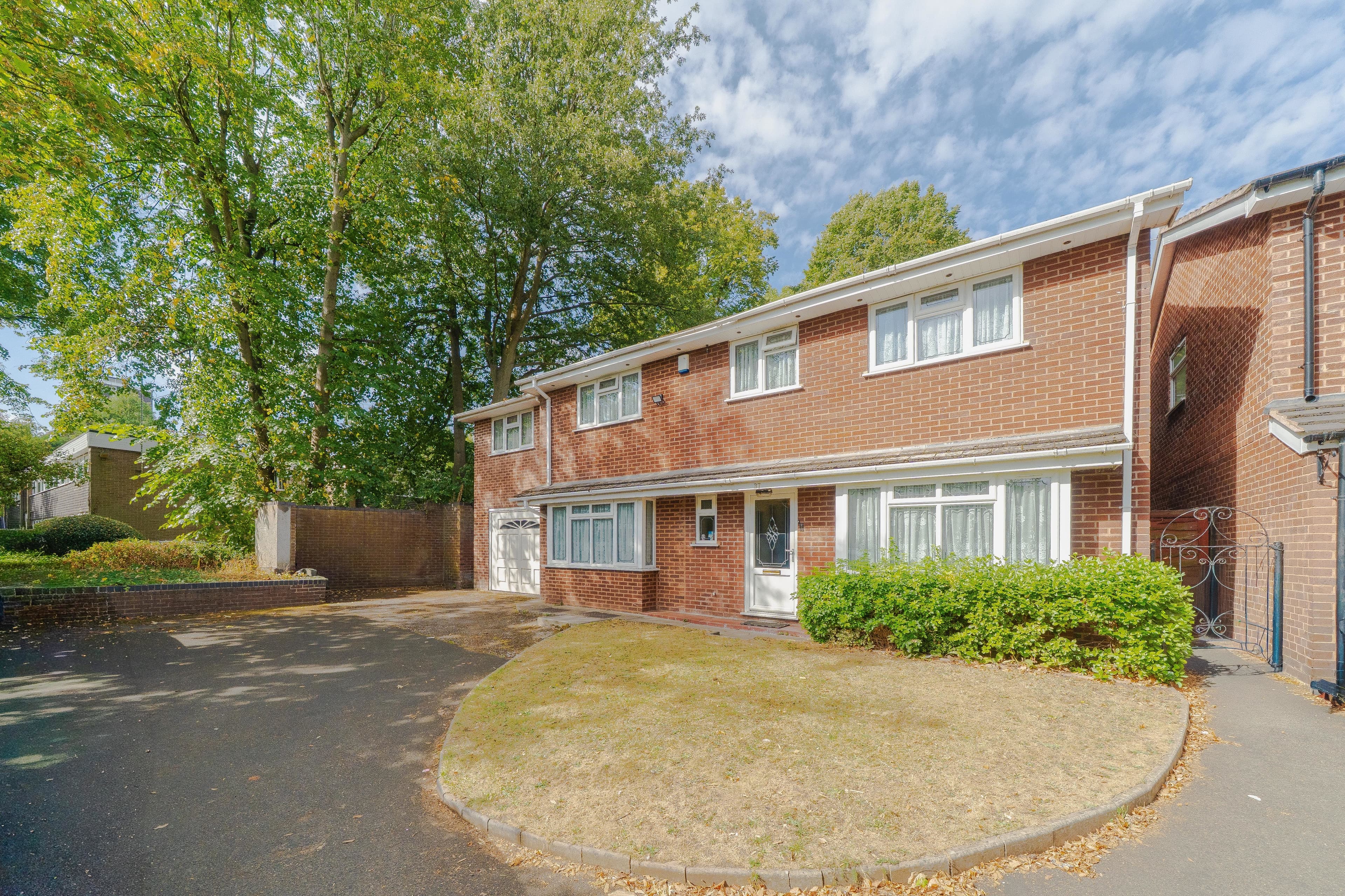 37 Wheeleys Road, Birmingham, B15 2LF