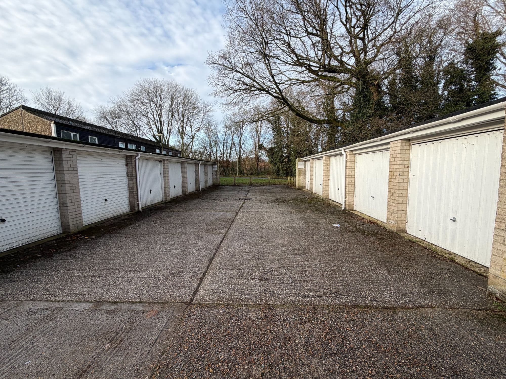 53 Pilgrims Way, Andover, SP10 5HP
